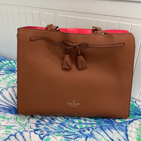 kate spade Handbags - Kate Spade Hayes Shoulder Tote